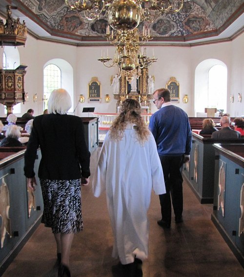 kyrksondag 2.jpg (69592 bytes)